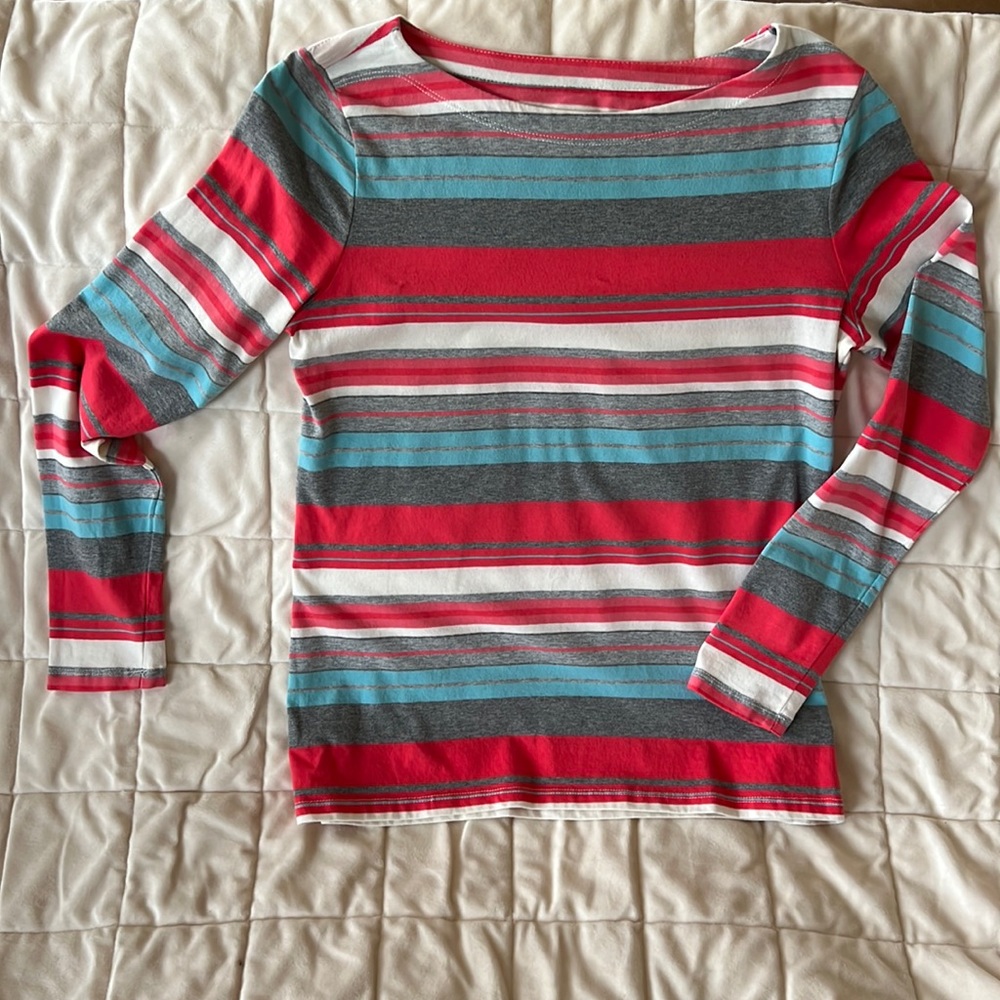 Talbots long sleeve top. Size Petite. 95% Cotton, 5% Spandex